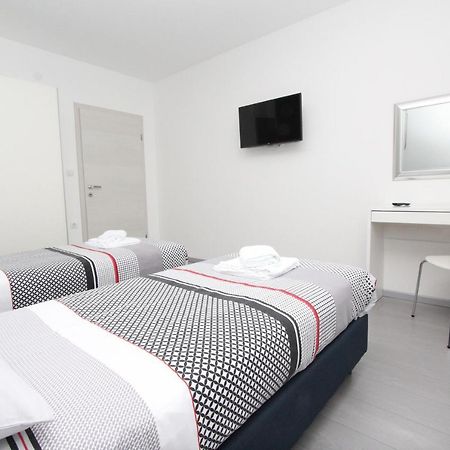 רוביני Apartment Karlo 1 מראה חיצוני תמונה
