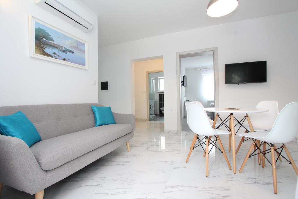 רוביני Apartment Karlo 1 מראה חיצוני תמונה